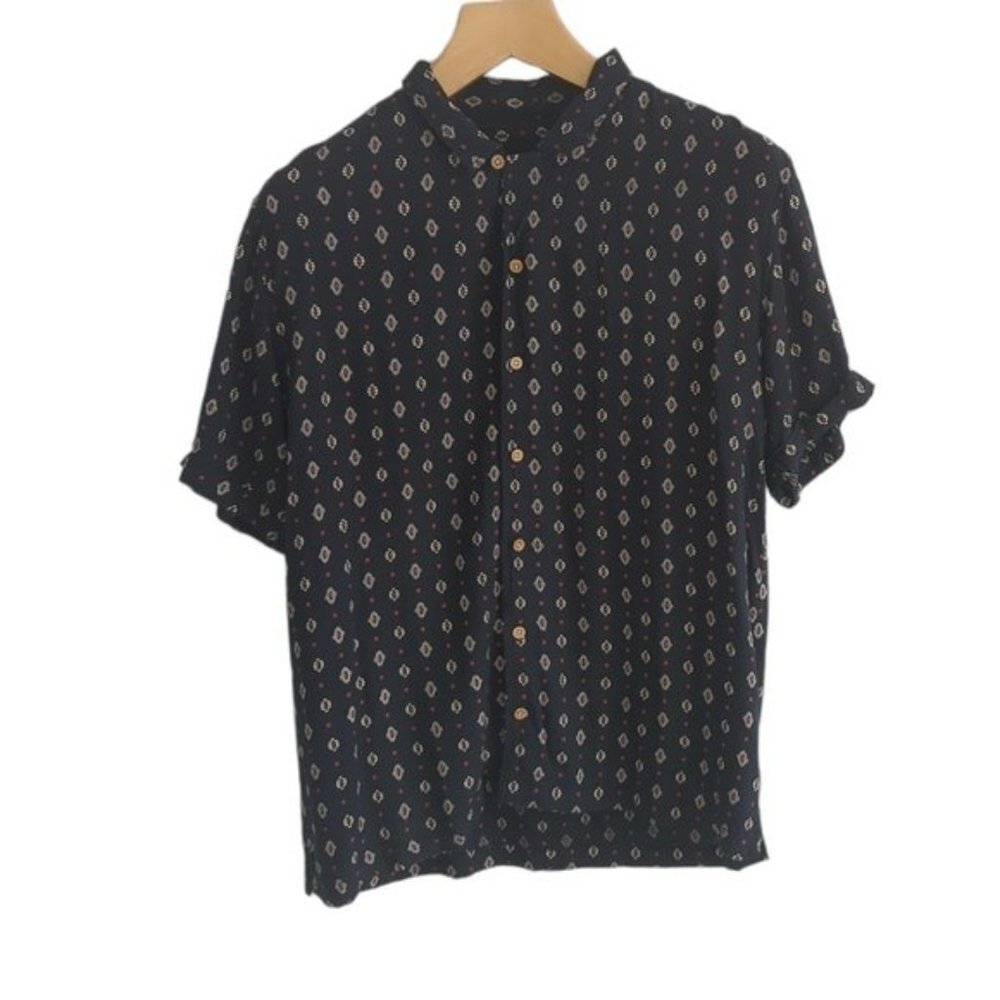 Soulstar Short Sleeve Button Down Shirt